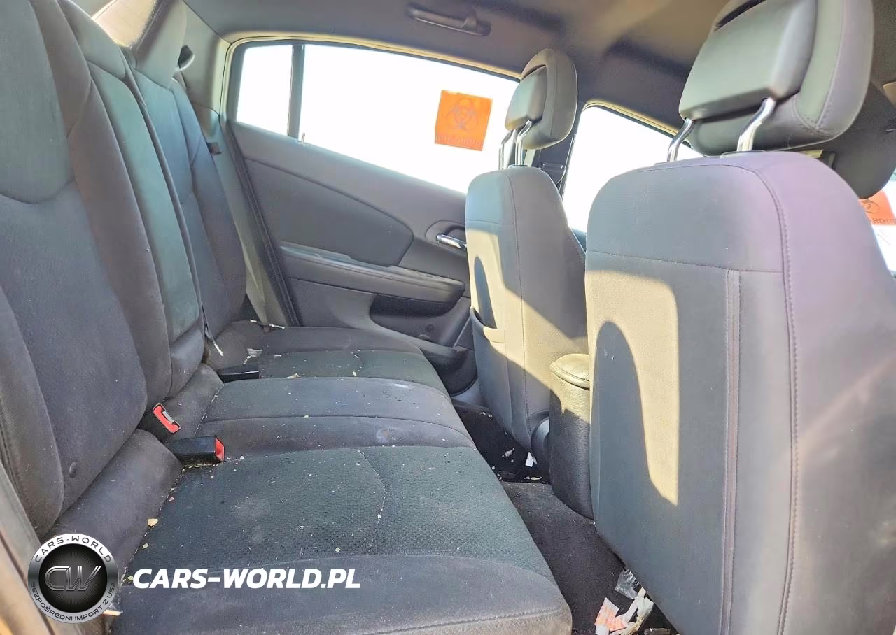 2012 Chrysler 200 Touring VIN:1C3CCBBB5CN197905 - 10