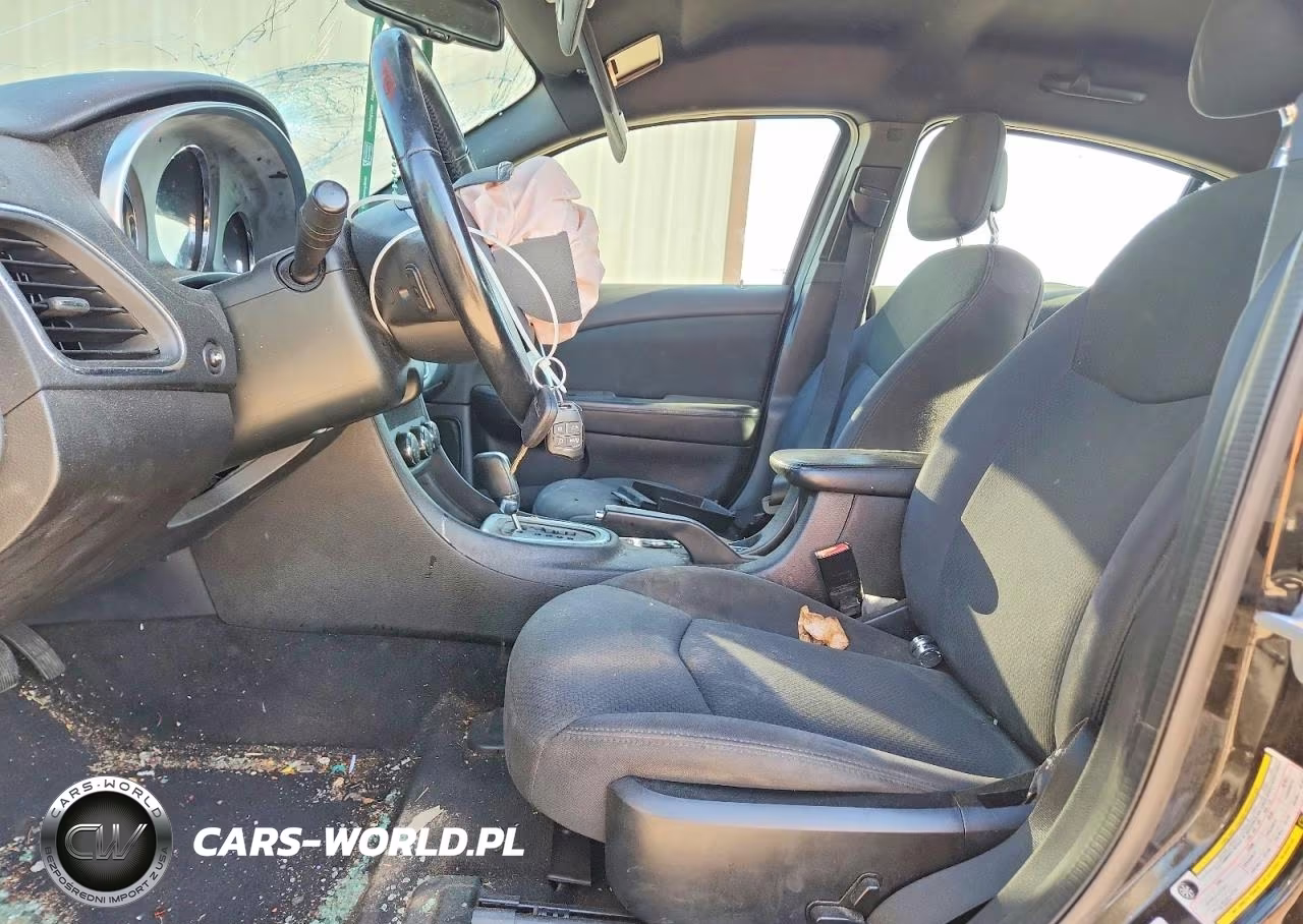 2012 Chrysler 200 Touring VIN:1C3CCBBB5CN197905 - 7