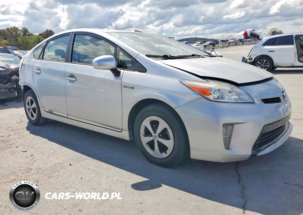 2014 Toyota Prius Two VIN:JTDKN3DU3E0362050 - 4