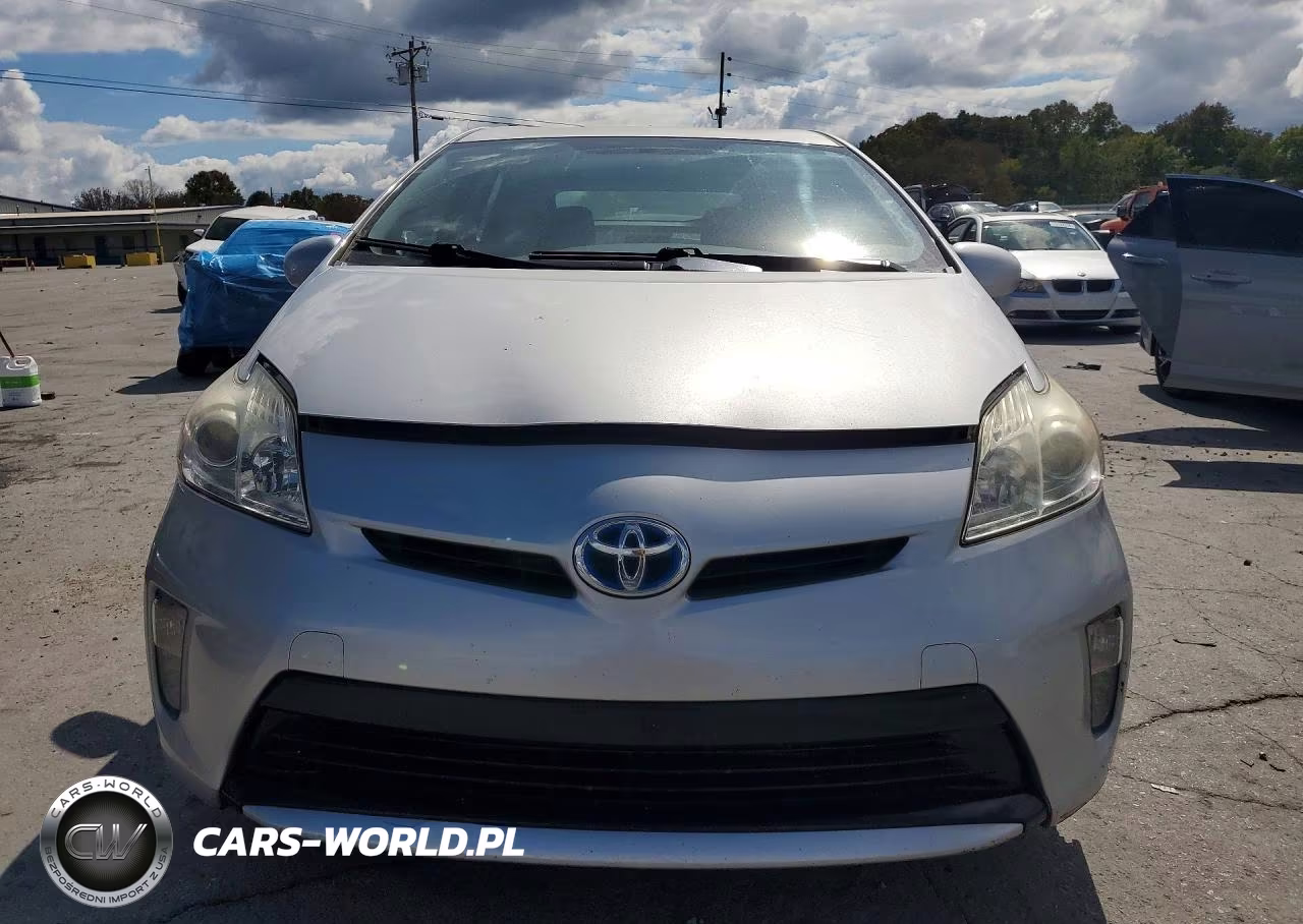2014 Toyota Prius Two VIN:JTDKN3DU3E0362050 - 5
