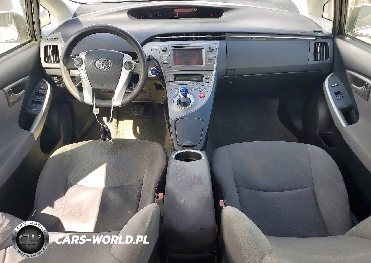 2014 Toyota Prius Two VIN:JTDKN3DU3E0362050 - 8