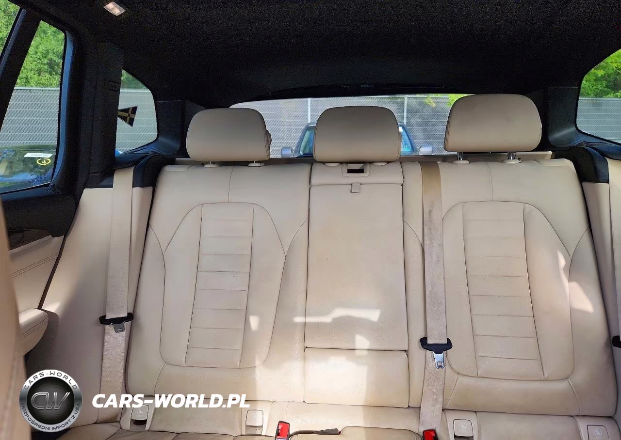 2018 BMW X3 xDrive30I VIN:5UXTR9C56JLC75436 - 10