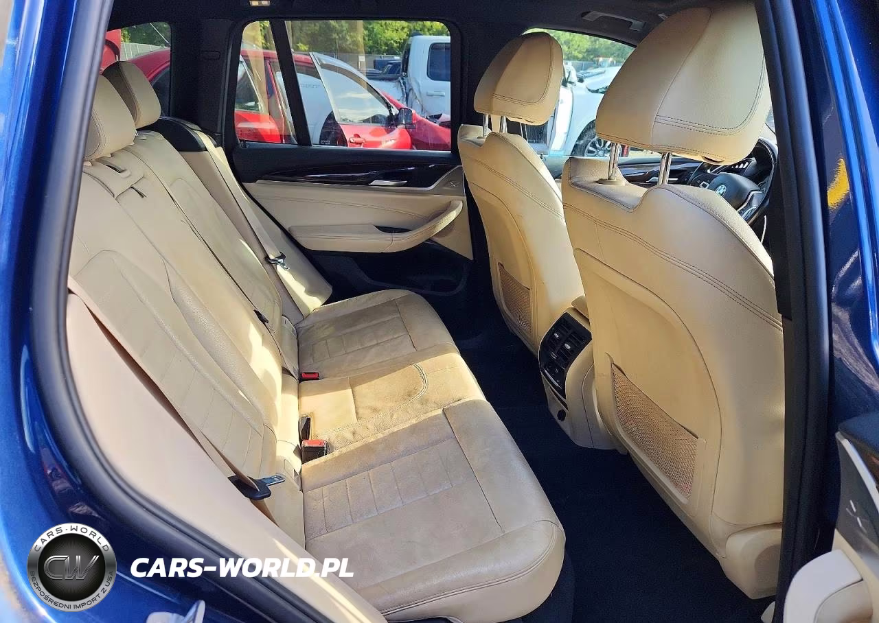 2018 BMW X3 xDrive30I VIN:5UXTR9C56JLC75436 - 11