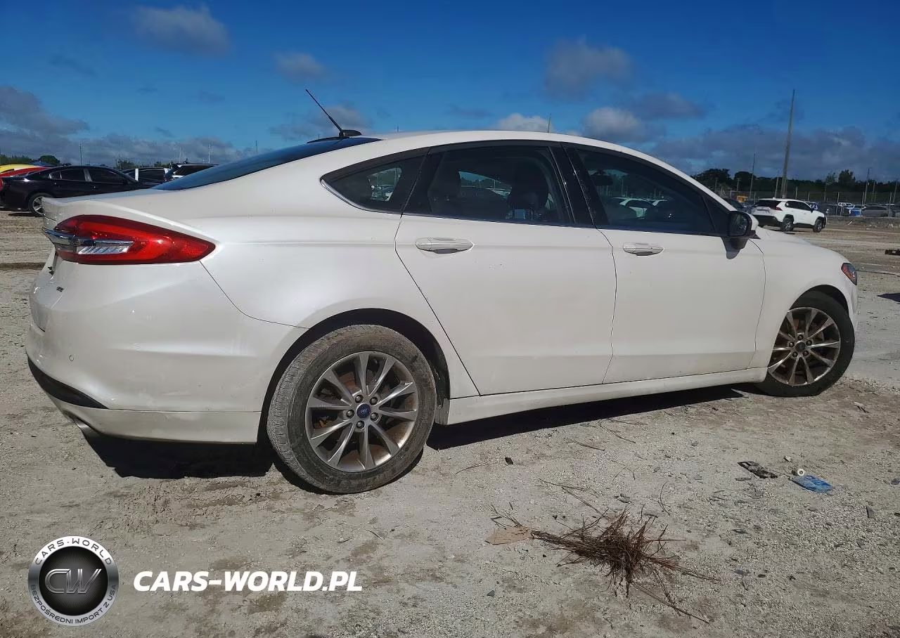 2017 Ford Fusion Se VIN:3FA6P0H78HR281893 - 3