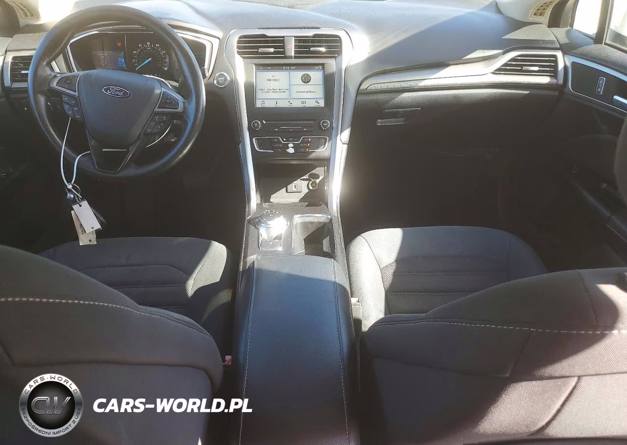 2017 Ford Fusion Se VIN:3FA6P0H78HR281893 - 8