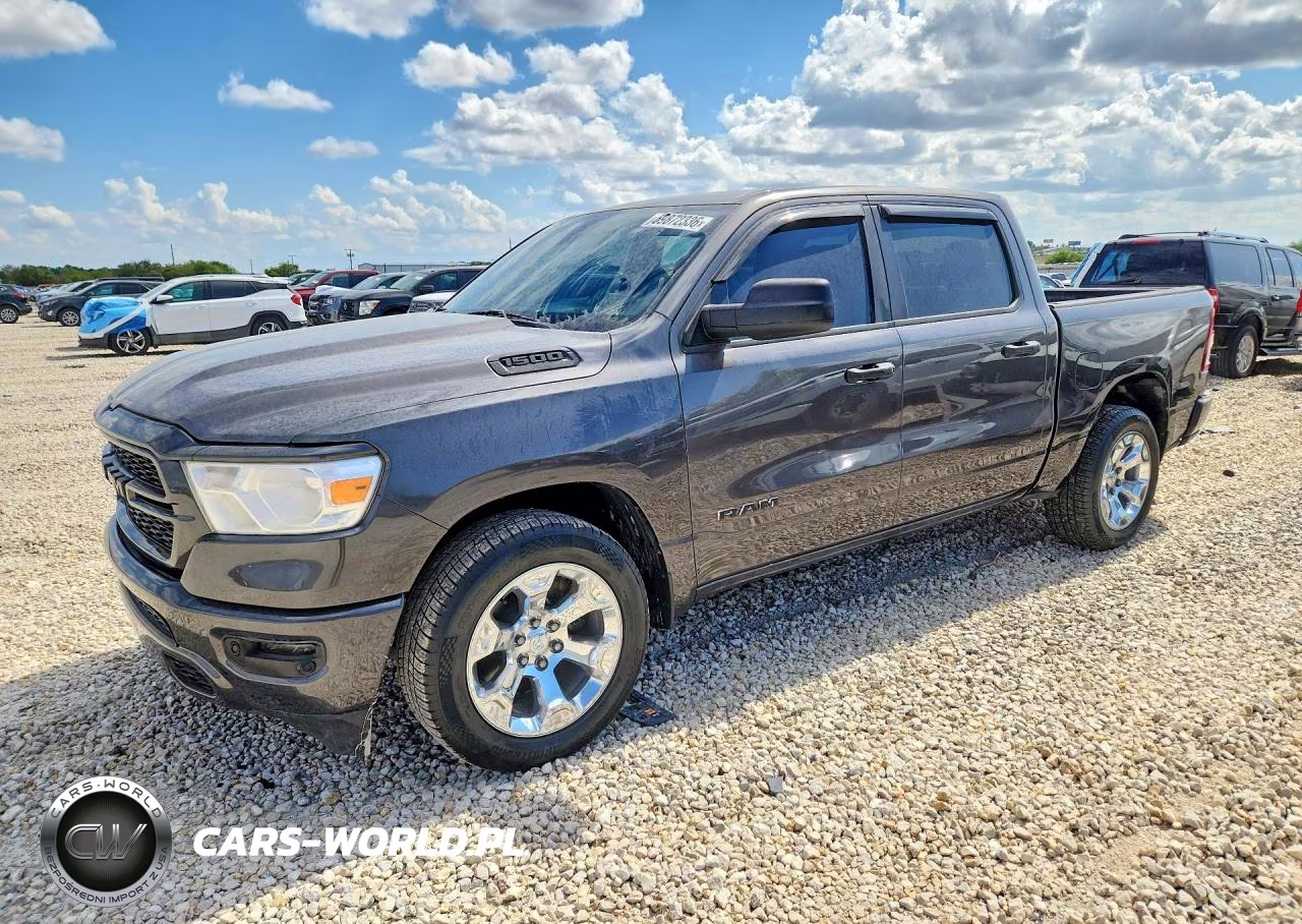 2019 Ram 1500 Tradesman VIN:1C6RREGG1KN768936 - 1