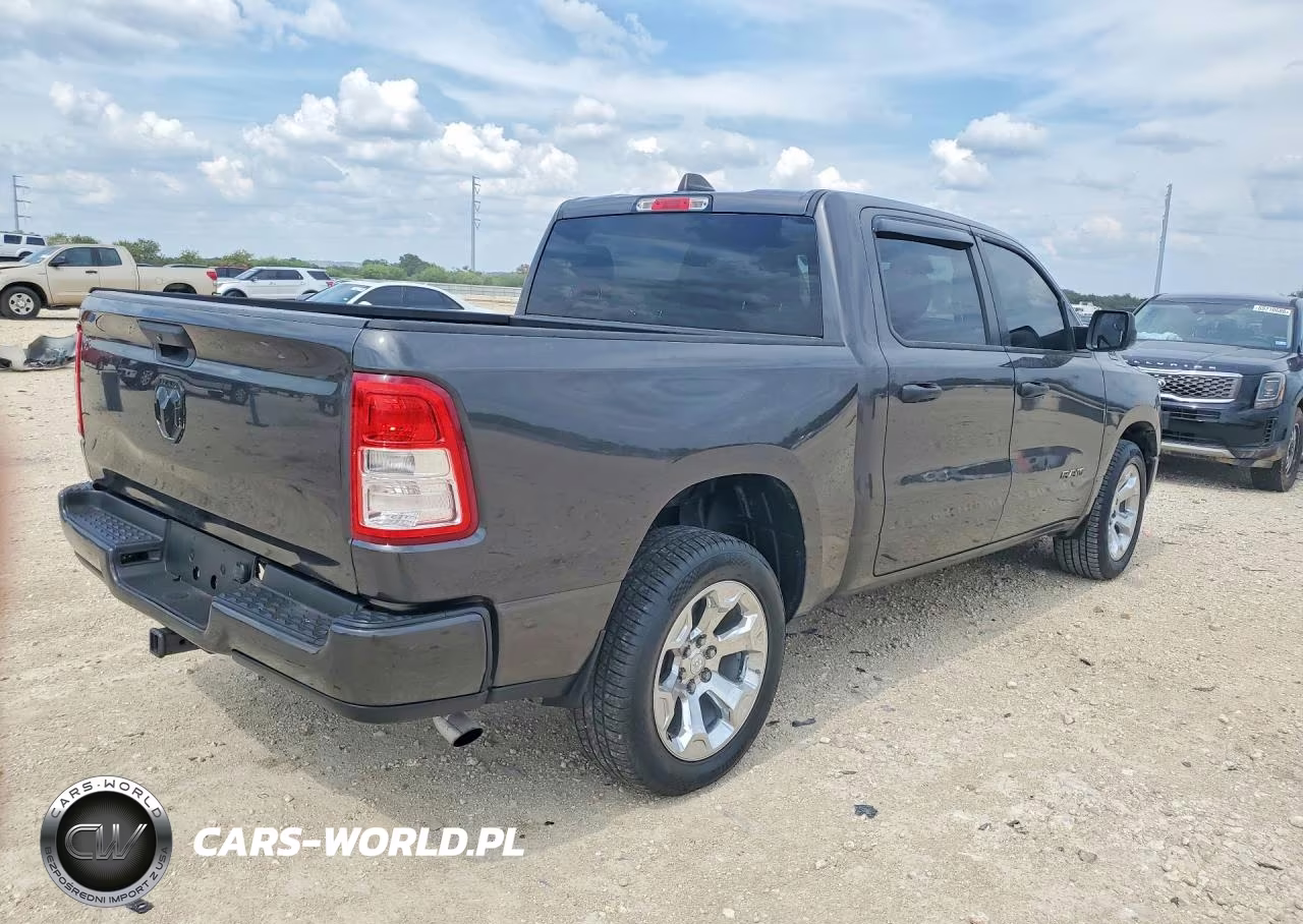 2019 Ram 1500 Tradesman VIN:1C6RREGG1KN768936 - 3