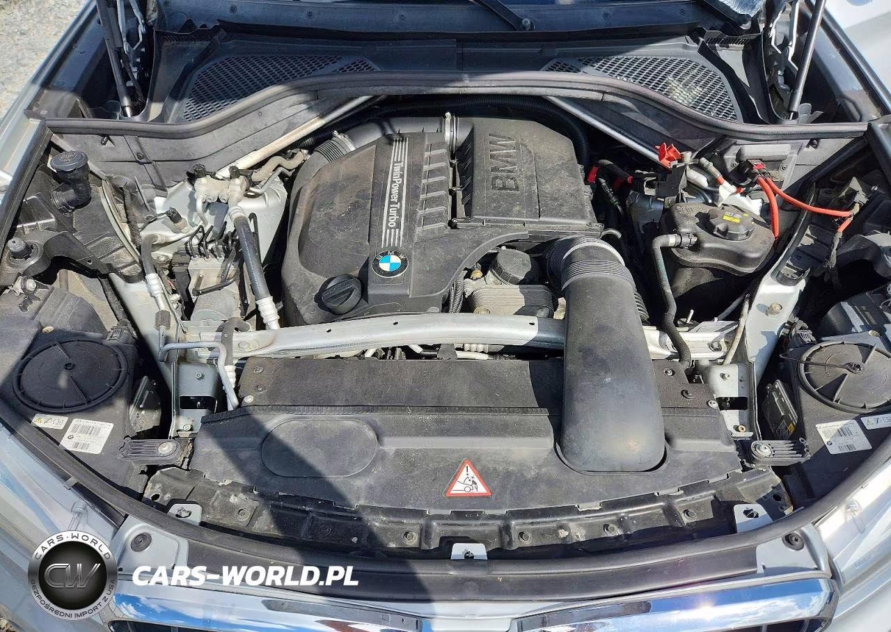 2015 BMW X5 xDrive35I VIN:5UXKR0C51F0K54281 - 12