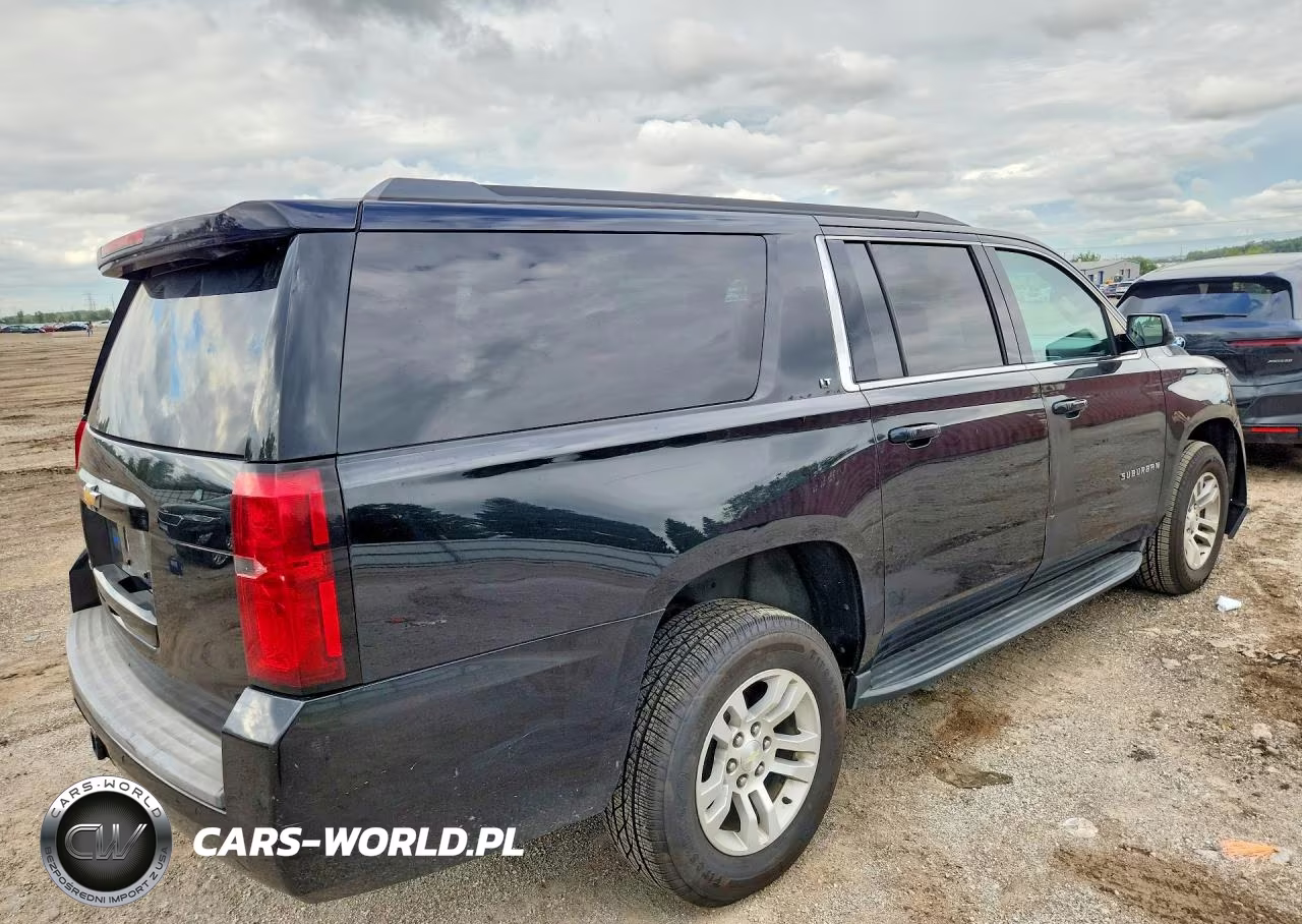 2018 Chevrolet Suburban K1500 Lt VIN:1GNSKHKC6JR266006 - 3