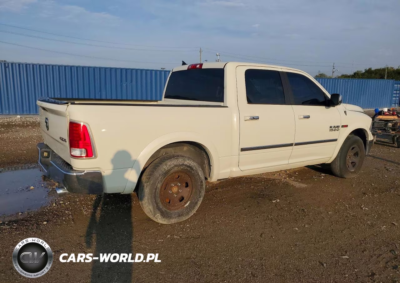 RAM 1500 LARAM VIN:1C6RR7NM6GS238376 - 3