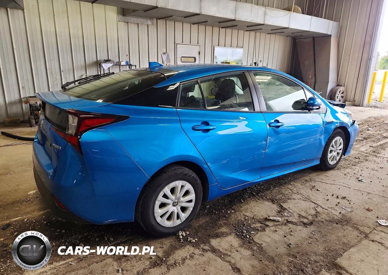 2019 Toyota Prius Le VIN:JTDKARFU1K3092046 - 3