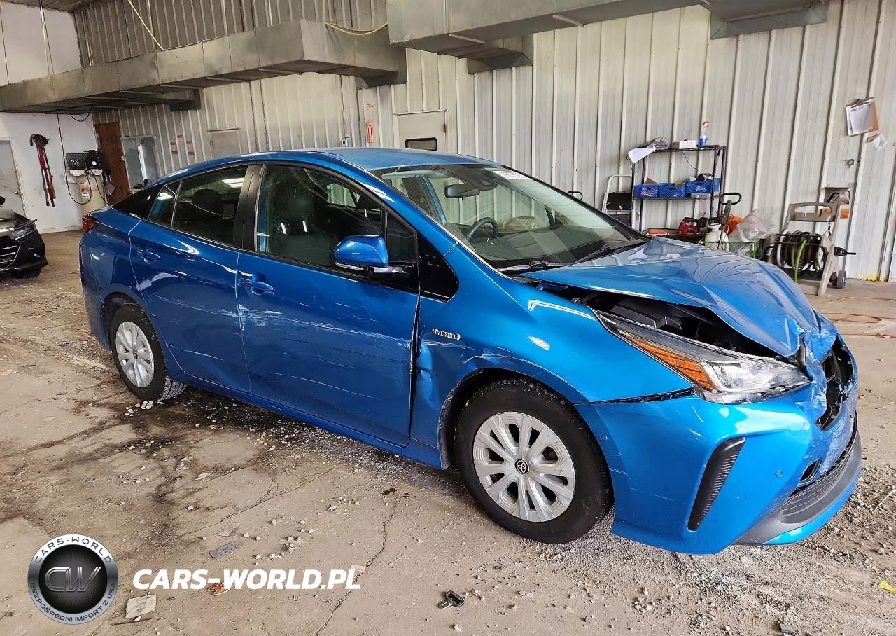 2019 Toyota Prius Le VIN:JTDKARFU1K3092046 - 4