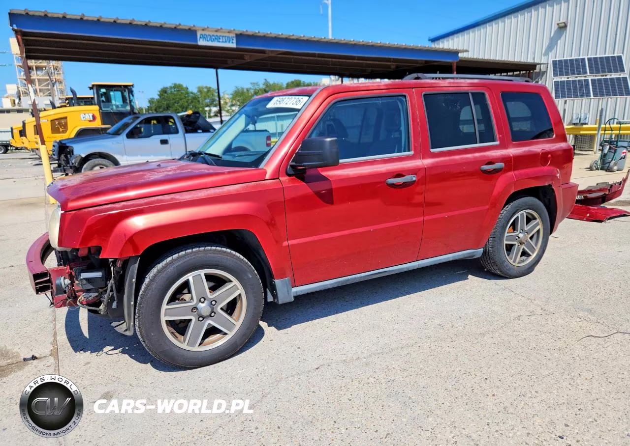 2008 Jeep Patriot Sport VIN:1J8FT28W28D762393 - 1