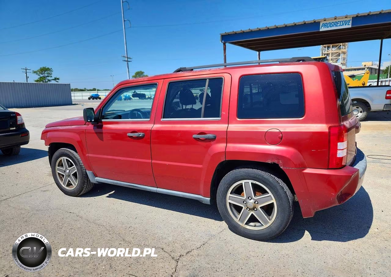 2008 Jeep Patriot Sport VIN:1J8FT28W28D762393 - 2