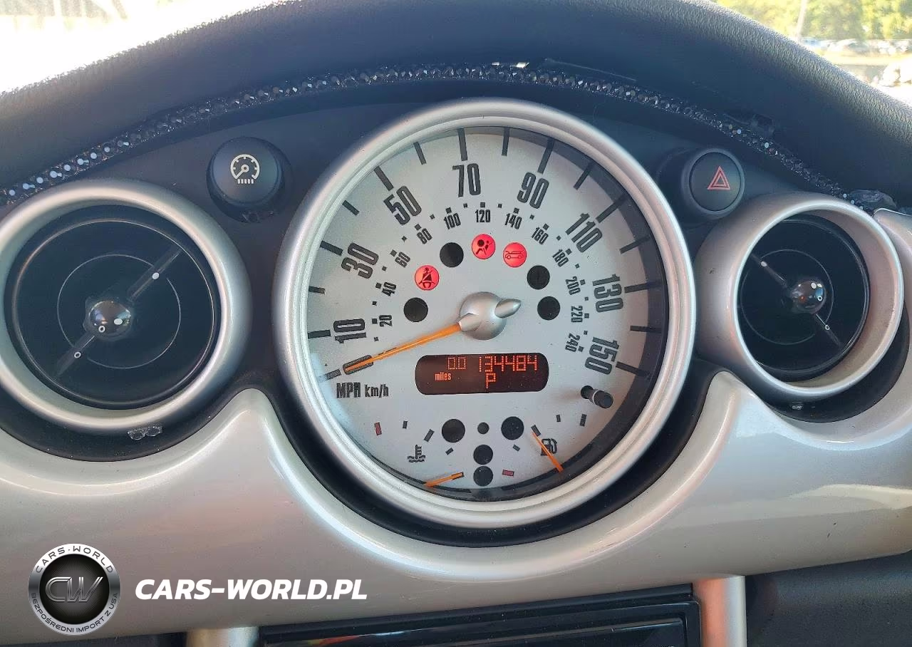 2003 Mini Cooper VIN:WMWRC33443TE16926 - 9