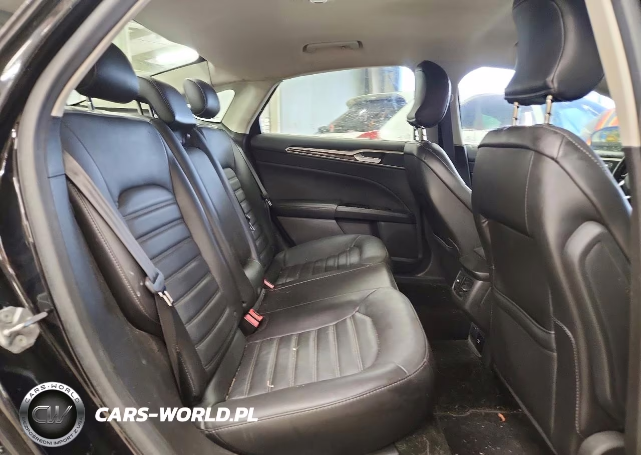 2016 Ford Fusion Se VIN:3FA6P0HD8GR286192 - 10
