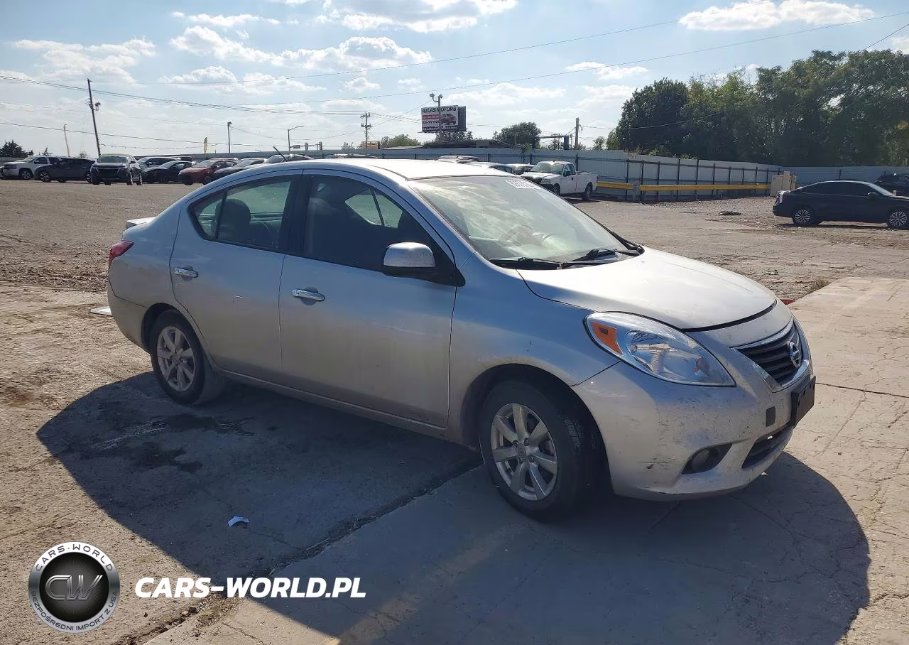 2013 Nissan Versa 1.6 S VIN:3N1CN7AP0DL847938 - 4