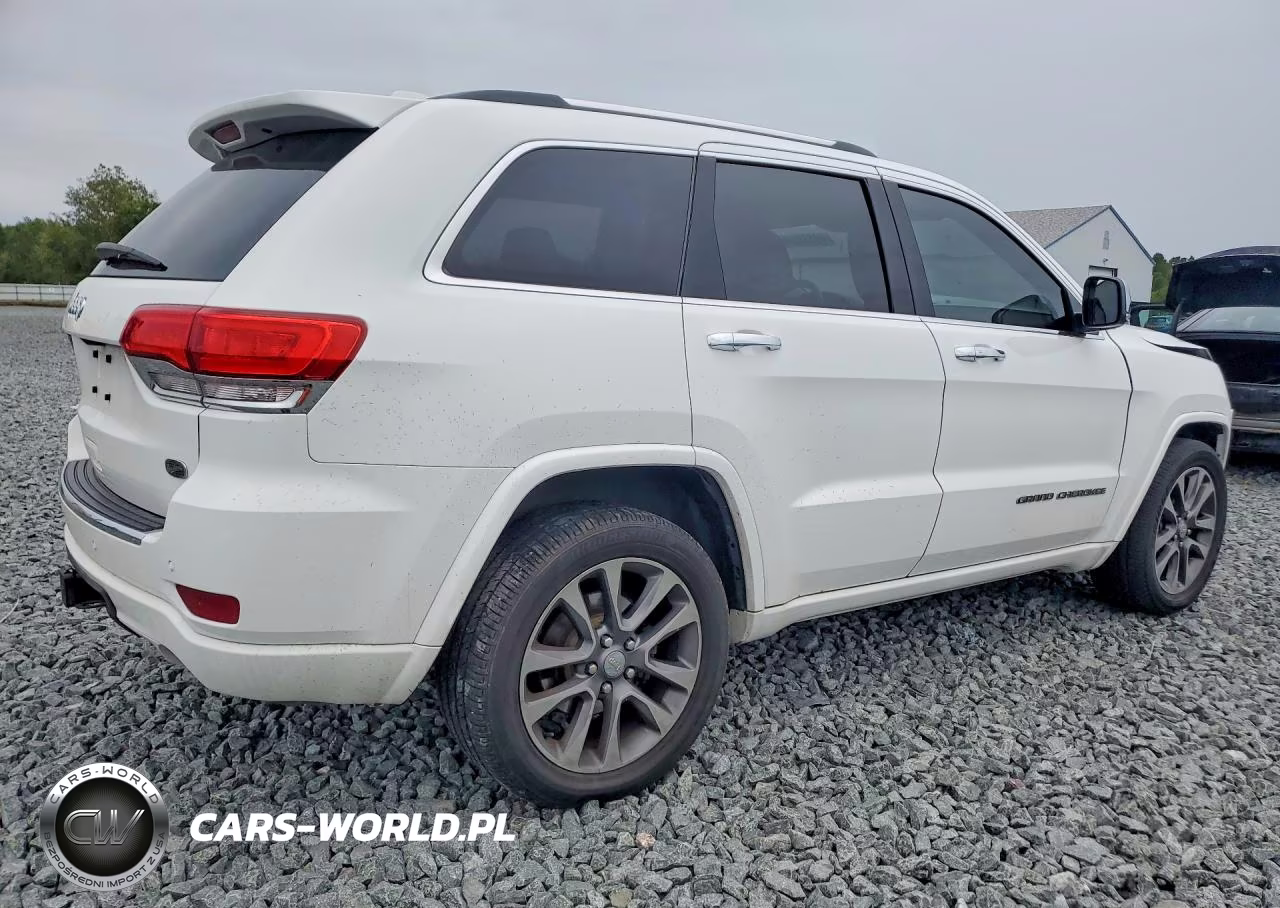 2017 Jeep Grand Cherokee Overland VIN:1C4RJFCG9HC842619 - 3