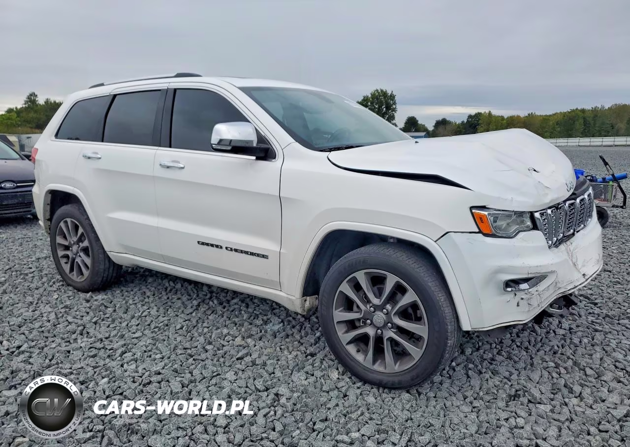 2017 Jeep Grand Cherokee Overland VIN:1C4RJFCG9HC842619 - 4