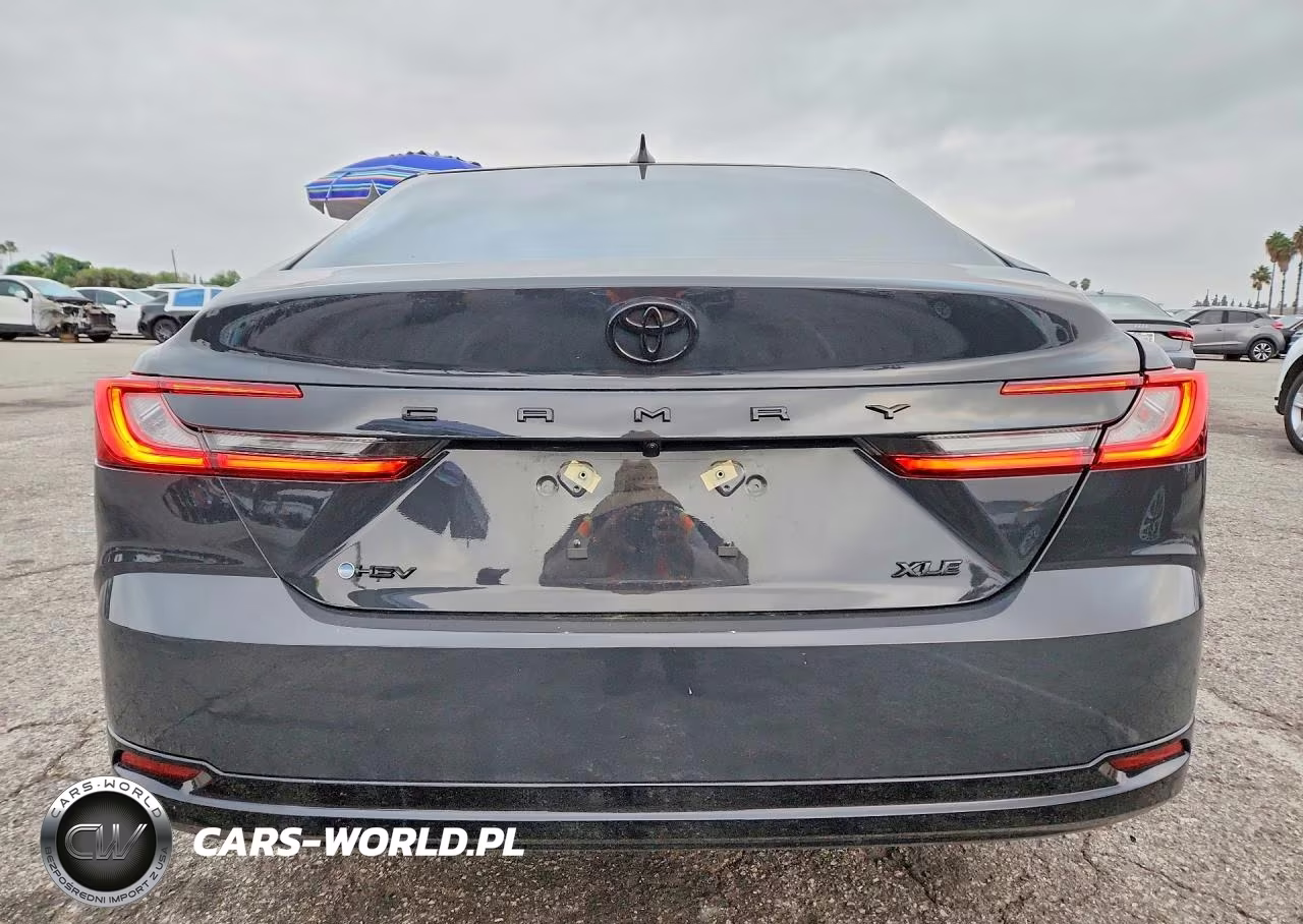 2026 Toyota Camry Xle VIN:4T1DAACK3TU707720 - 6