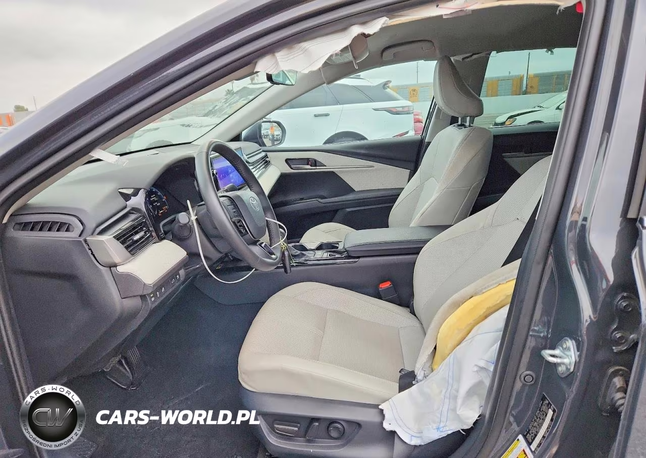2026 Toyota Camry Xle VIN:4T1DAACK3TU707720 - 7