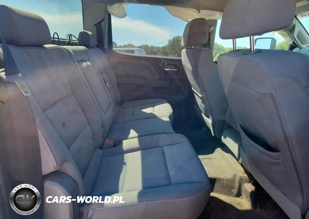 2019 Chevrolet Silverado C2500 Heavy Duty VIN:1GC1CREG4KF208646 - 10