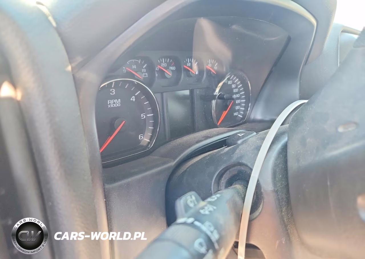 2019 Chevrolet Silverado C2500 Heavy Duty VIN:1GC1CREG4KF208646 - 9
