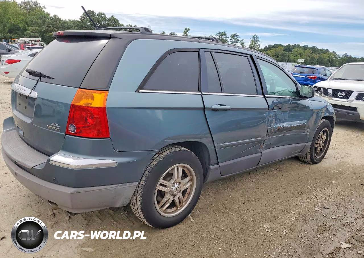 2007 Chrysler Pacifica Touring VIN:2A8GF68X47R267846 - 3