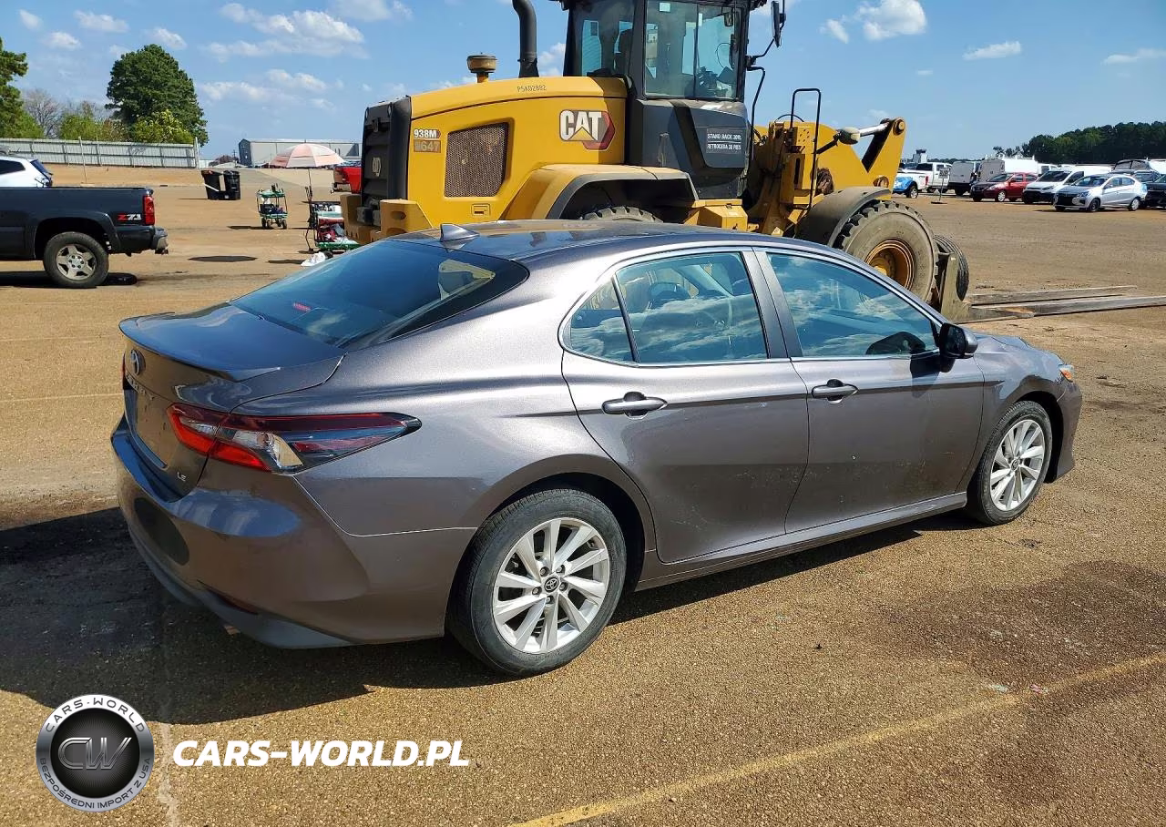 2023 Toyota Camry Le VIN:4T1C11AK0PU125966 - 3