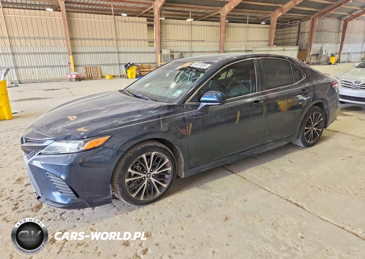 2020 Toyota Camry Se