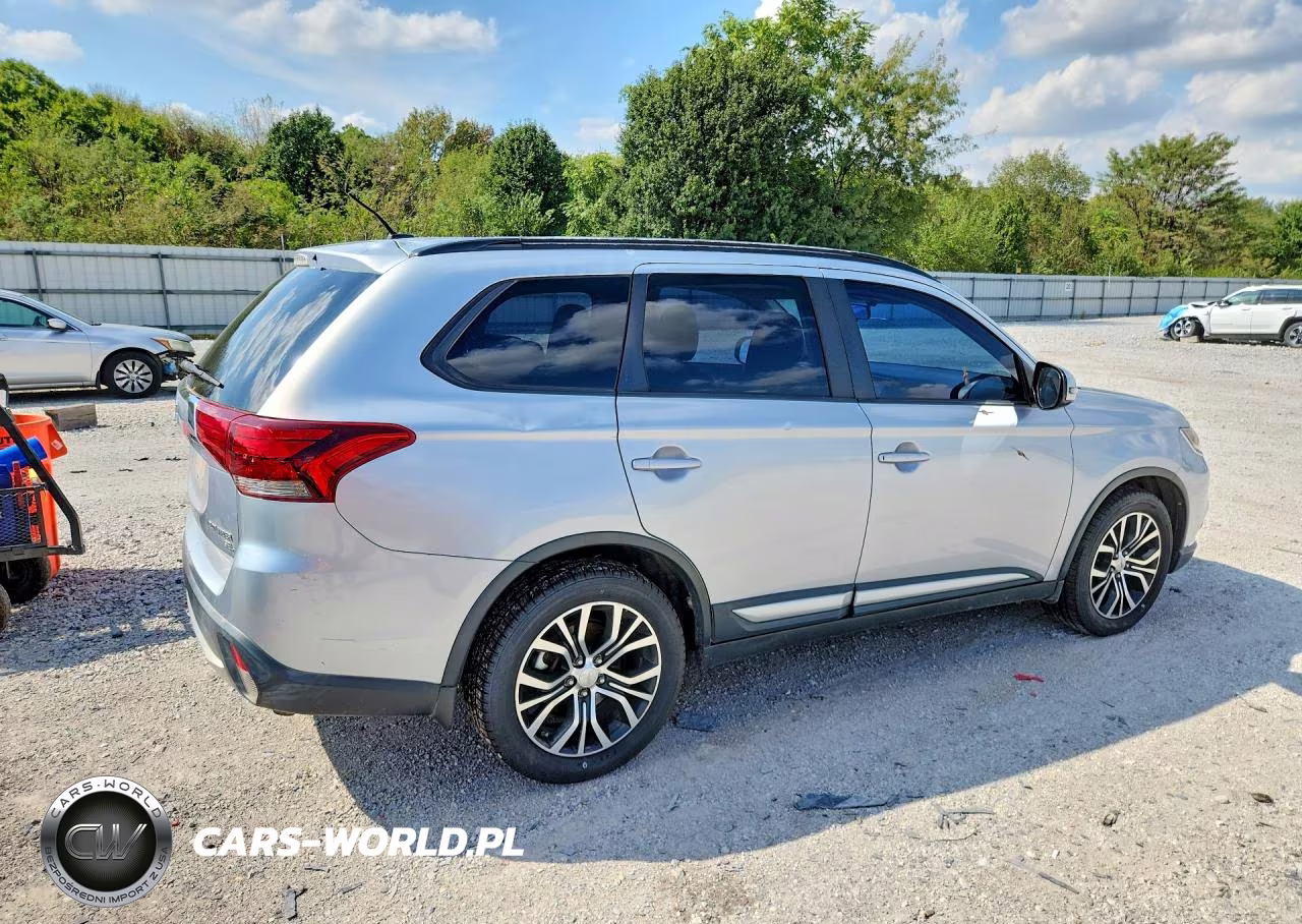 2016 Mitsubishi Outlander Se VIN:JA4AD3A38GZ019771 - 3