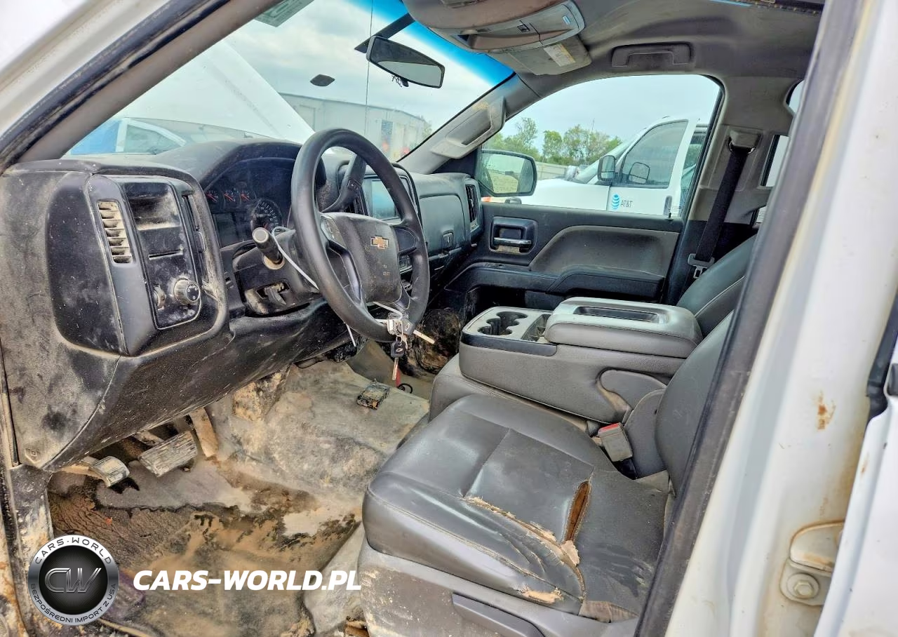2018 Chevrolet Silverado C1500 VIN:1GCPCNECXJF243819 - 7
