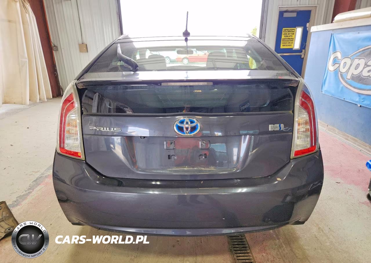 2013 Toyota Prius Three VIN:JTDKN3DU7D5626744 - 6