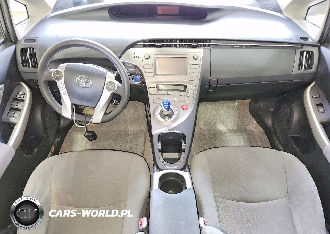 2013 Toyota Prius Three VIN:JTDKN3DU7D5626744 - 8