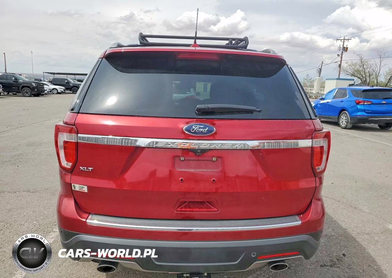 2018 Ford Explorer Xlt VIN:1FM5K7D89JGA25010 - 6