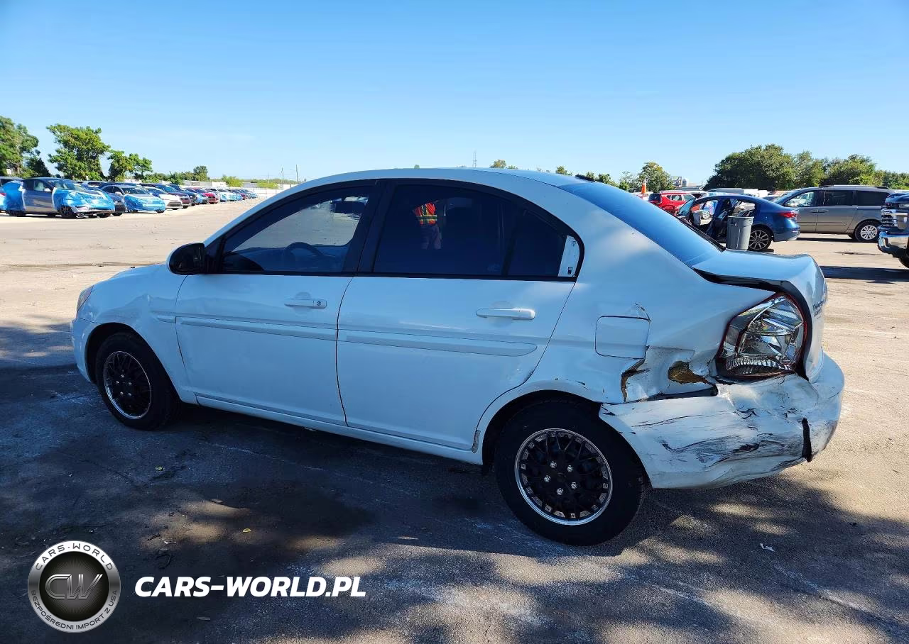 2008 Hyundai Accent Gls VIN:KMHCN46C58U230933 - 2
