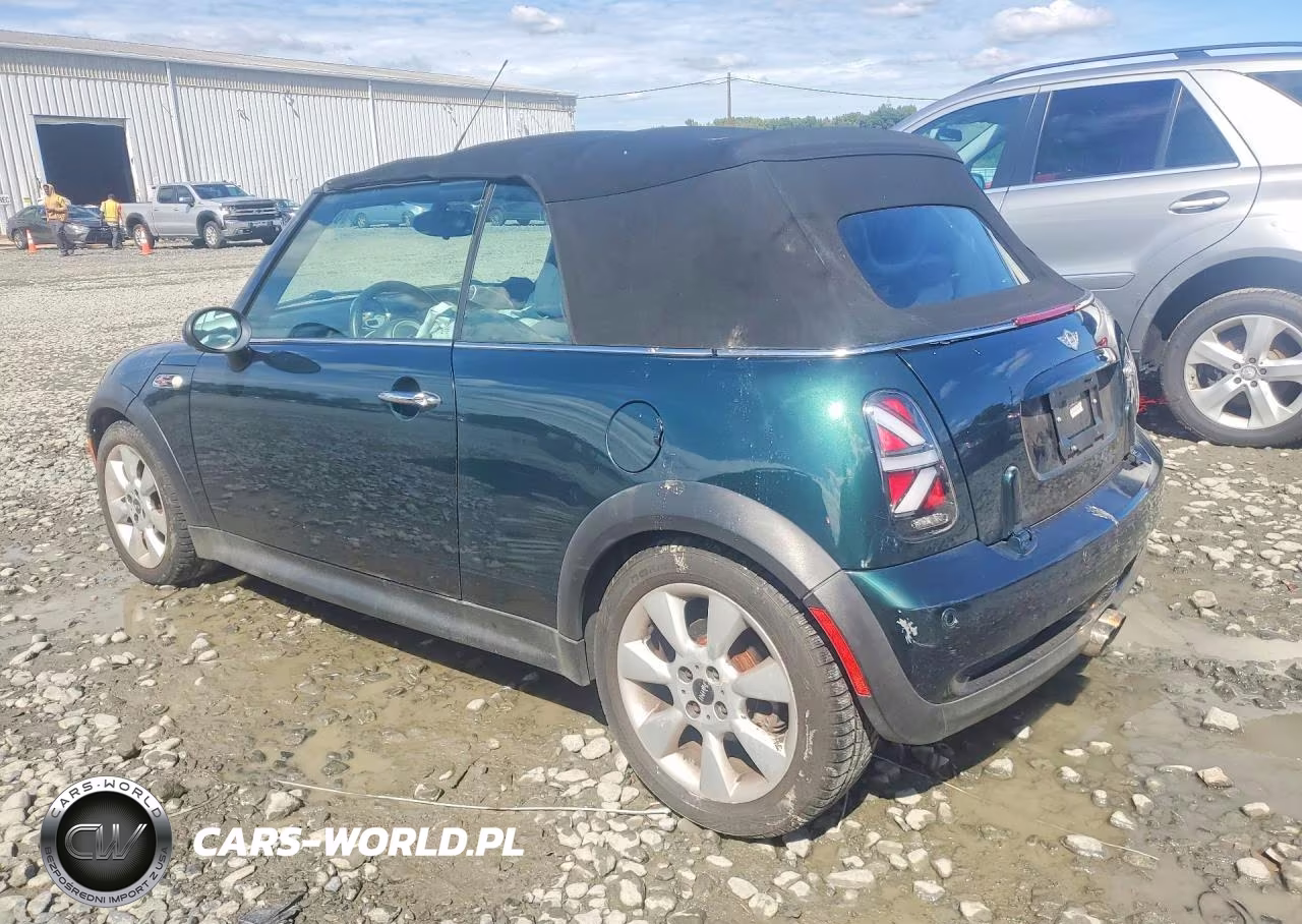2005 Mini Cooper S VIN:WMWRH33465TF81543 - 2