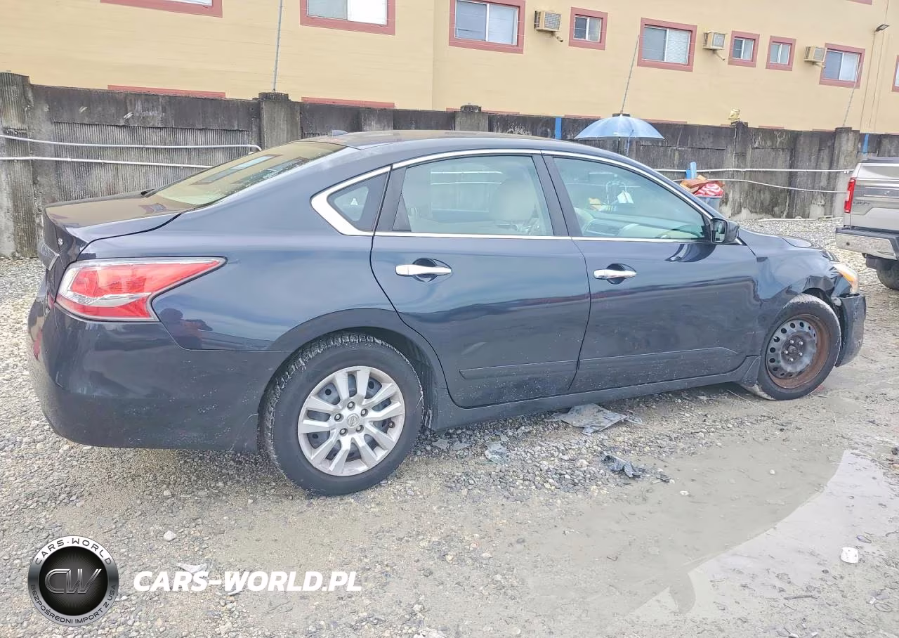 2015 Nissan Altima 2.5 S VIN:1N4AL3APXFC115078 - 3