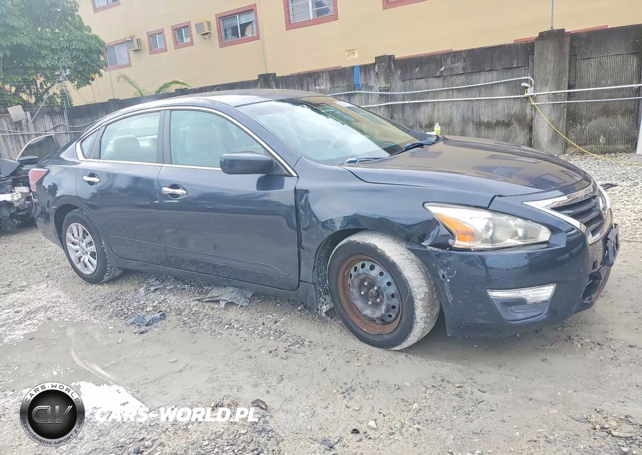 2015 Nissan Altima 2.5 S VIN:1N4AL3APXFC115078 - 4