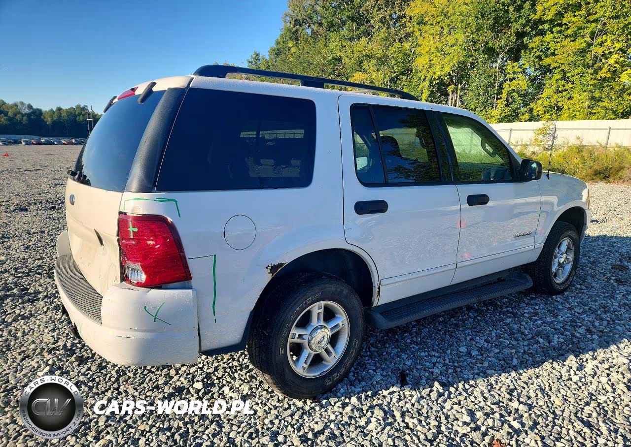 2004 Ford Explorer Xlt VIN:1FMDU73E84ZB34483 - 3