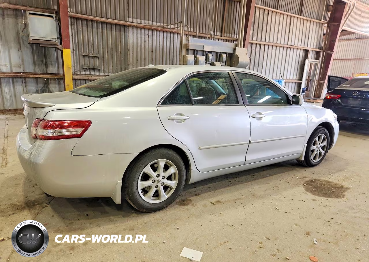 2011 Toyota Camry Le VIN:4T1BF3EK3BU148881 - 3