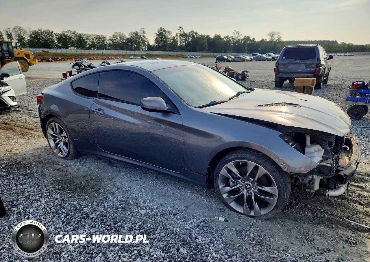 2013 Hyundai Genesis Coupe 2.0T Premium VIN:KMHHT6KD8DU111757 - 4