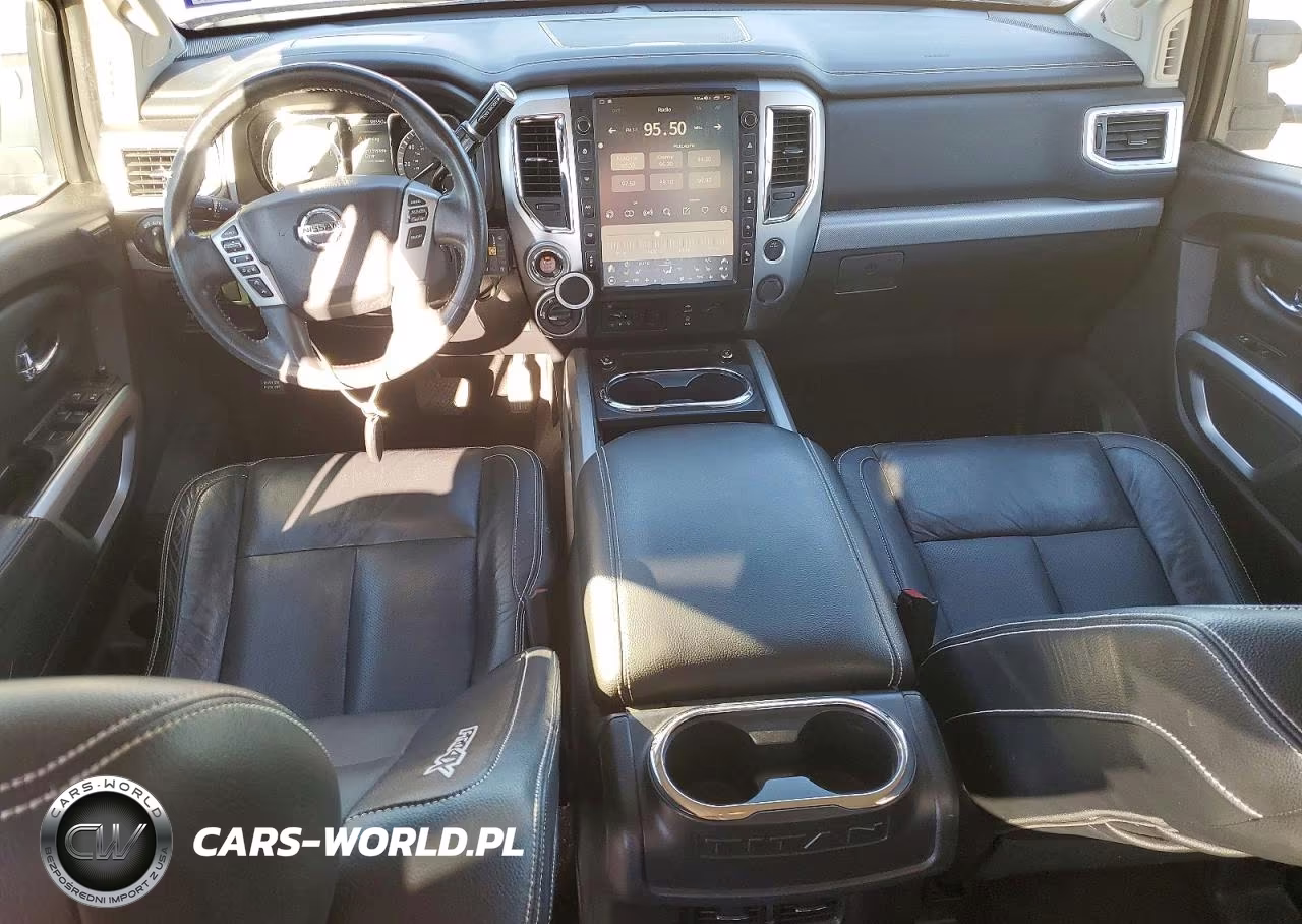 2017 Nissan Titan Pro-4X VIN:1N6AA1E50HN551102 - 8