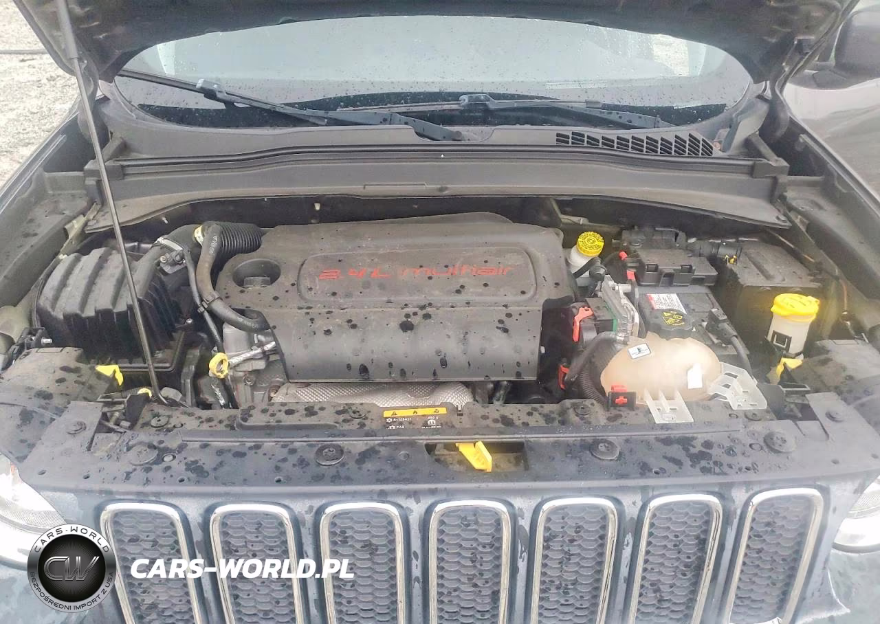 2018 Jeep Renegade Latitude VIN:ZACCJABBXJPG65434 - 12