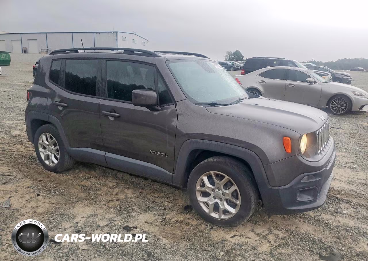2018 Jeep Renegade Latitude VIN:ZACCJABBXJPG65434 - 4