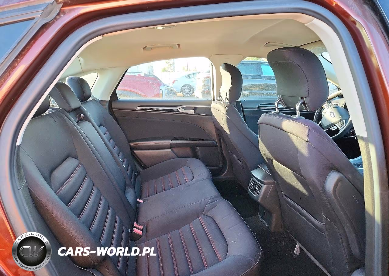 2015 Ford Fusion Se VIN:3FA6P0H78FR136298 - 10