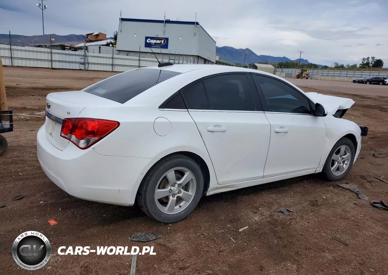 2015 Chevrolet Cruze Lt VIN:1G1PC5SB4F7146749 - 3