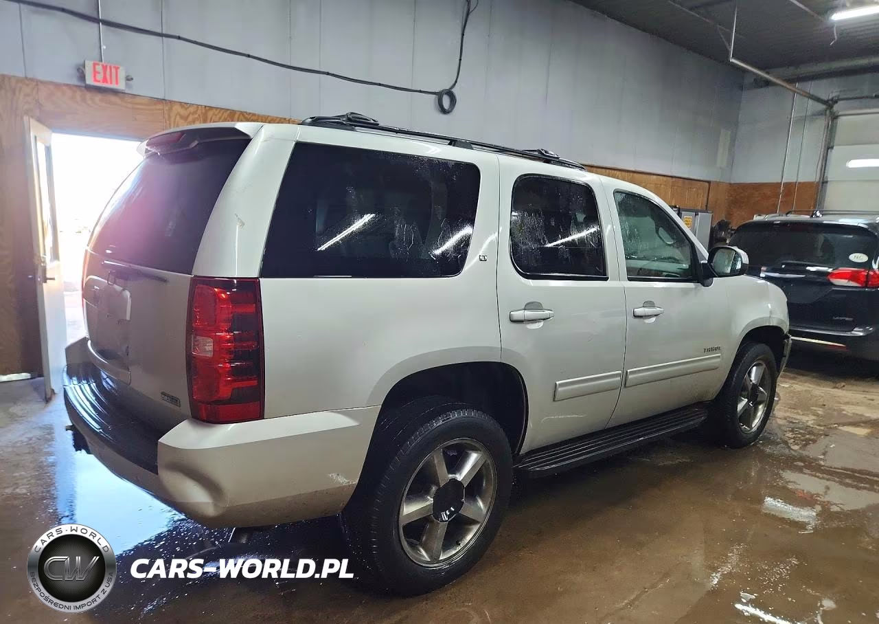 2011 Chevrolet Tahoe K1500 Lt VIN:1GNSKBE03BR214462 - 3