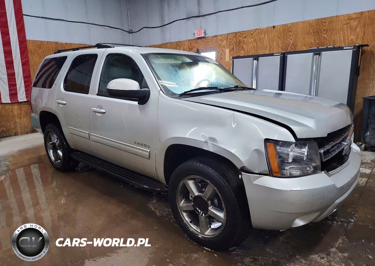 2011 Chevrolet Tahoe K1500 Lt VIN:1GNSKBE03BR214462 - 4
