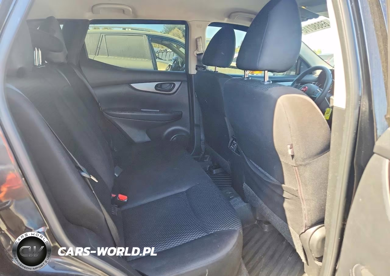 2018 Nissan Rogue Sport S VIN:JN1BJ1CP1JW190445 - 10